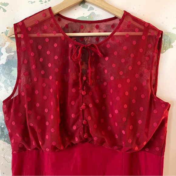 Torrid Retro Chic Dress Size 14 Red Wiggle Mesh Dot Pin-Up Rockabilly NWT $69 - Picture 2 of 12